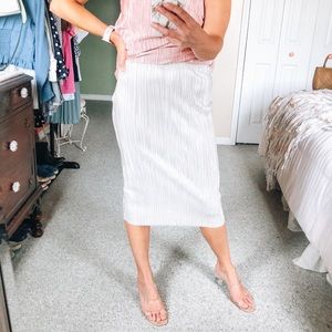 Boutique Skirt Shiny White/Ivory Stretchy Size M